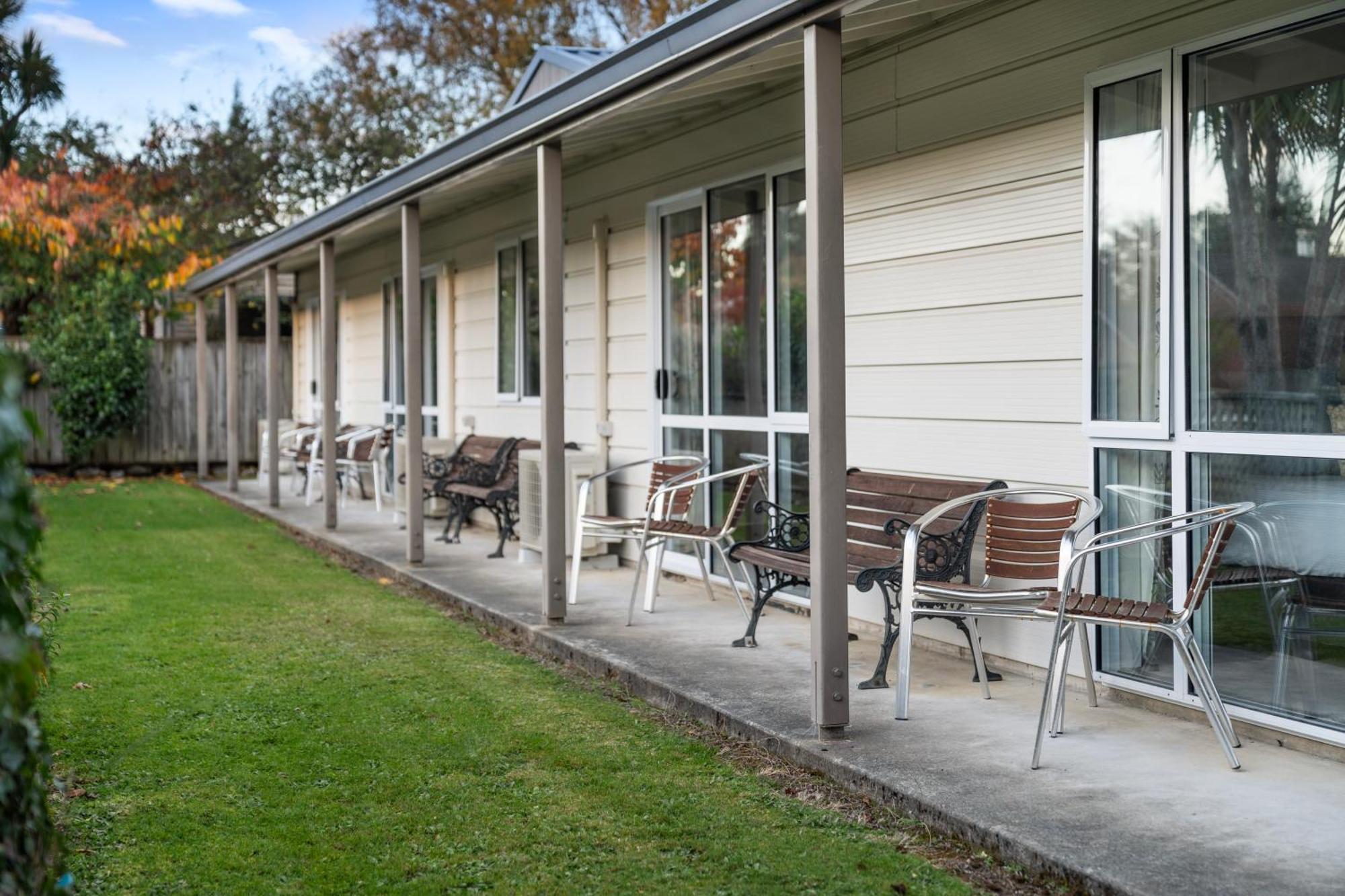 Tasman Holiday Parks - Te Anau Buitenkant foto